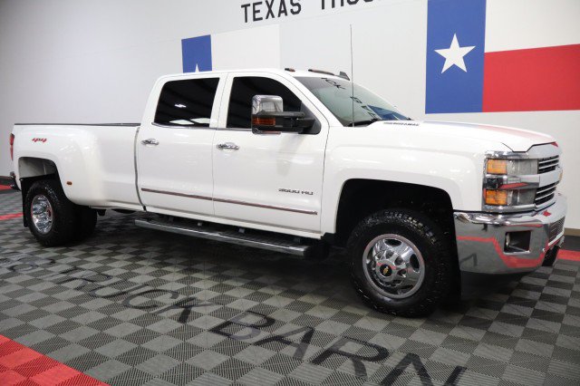 Used 2015 Chevrolet Silverado 3500 LTZ w/ Duramax Plus Package AWD/4WD image 15