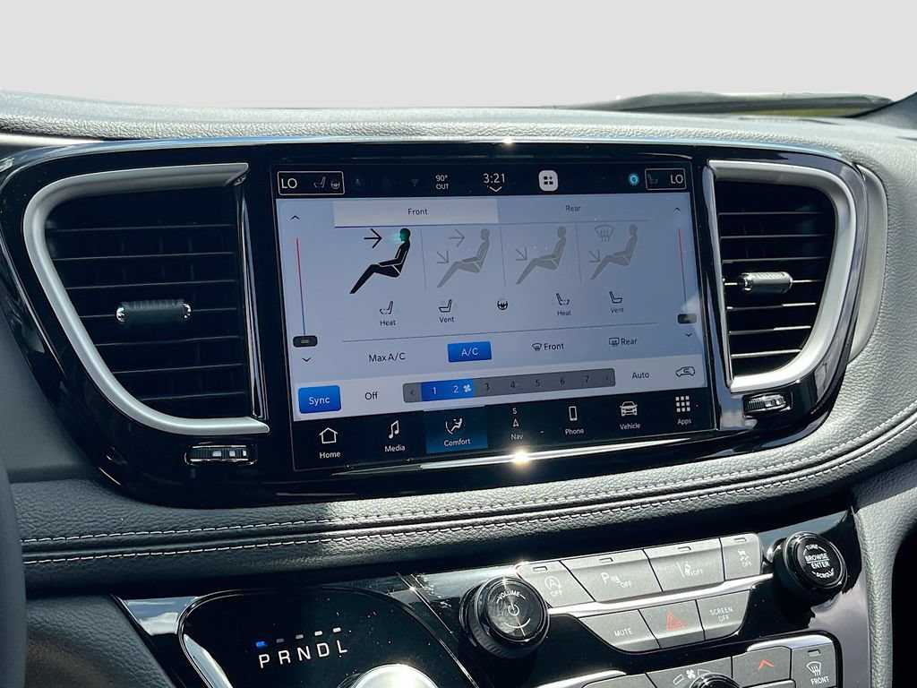 New 2027 Chrysler Pacifica Limited FWD image 16