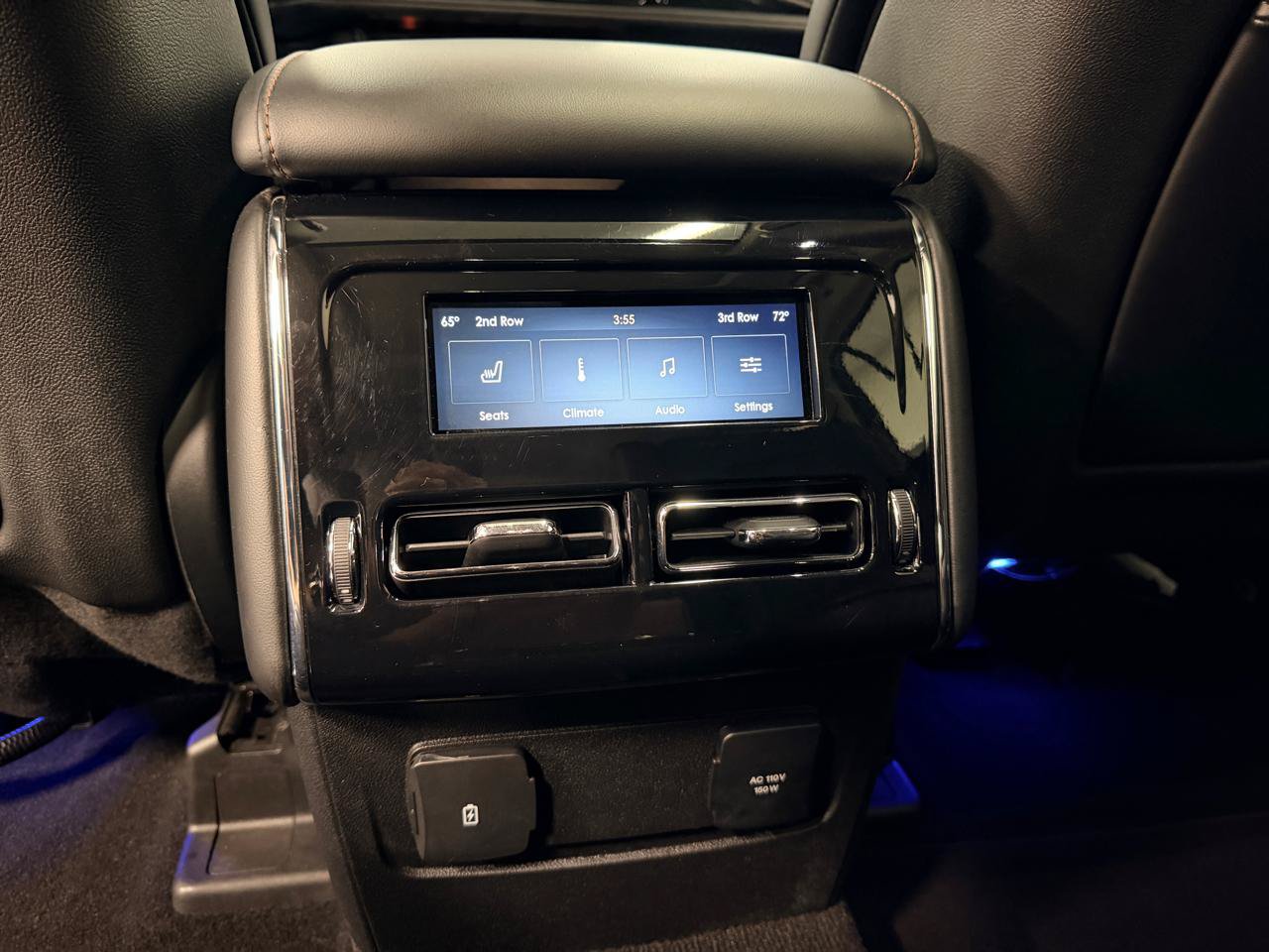 Used 2020 Lincoln Aviator Reserve w/ Equipment Group 201A RWD image 24
