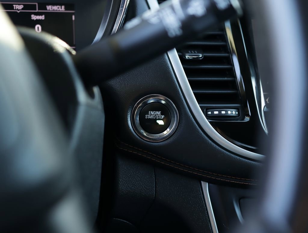 Used 2019 Chevrolet Trax LT w/ Driver Confidence Package image 16