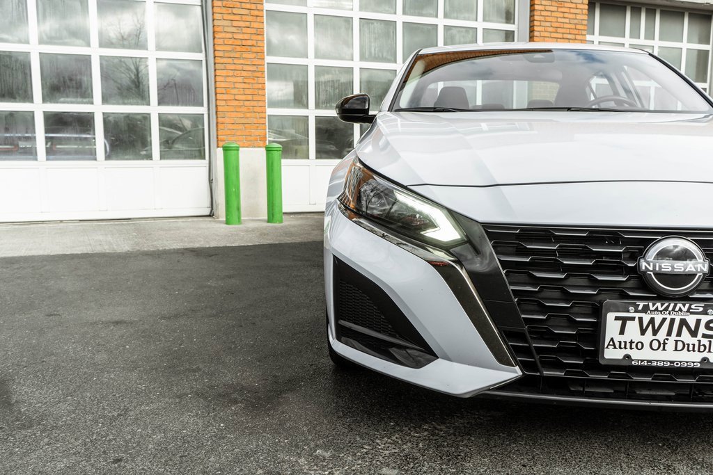 Used 2024 Nissan Altima 2.5 SR image 33