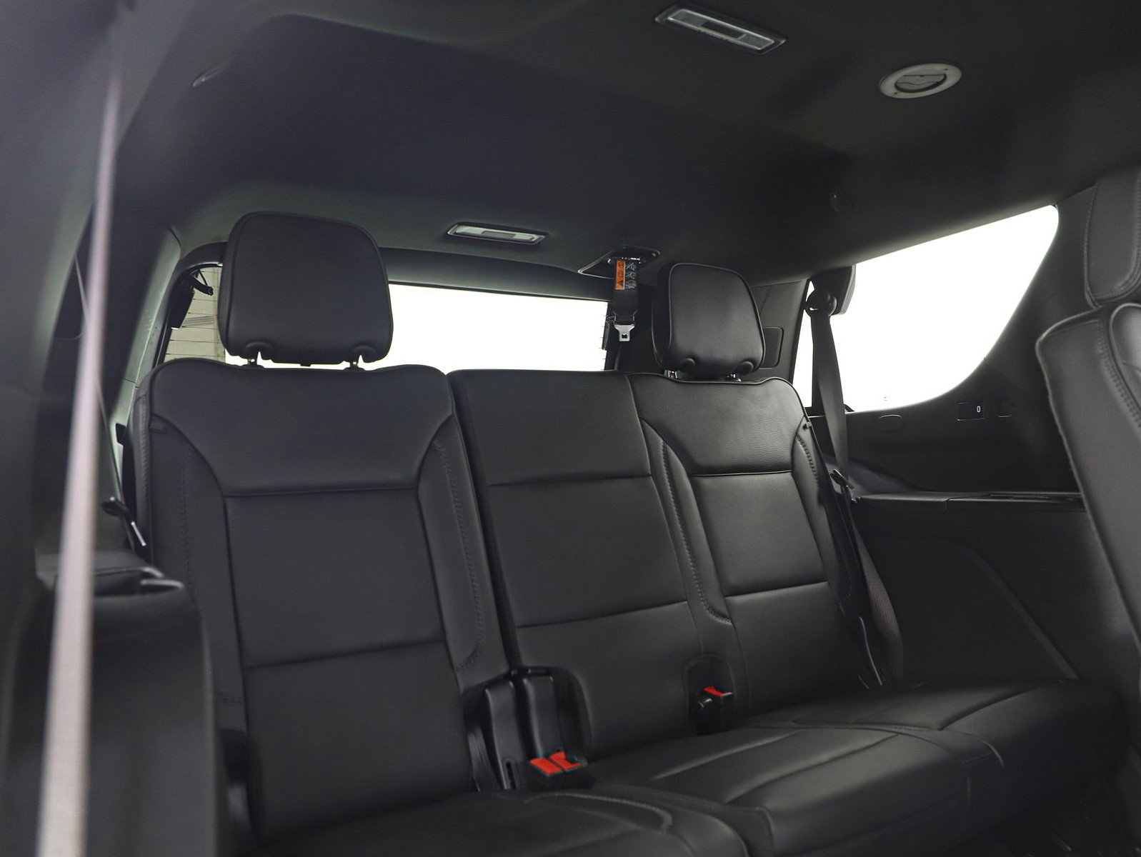 Used 2025 GMC Yukon Denali AWD/4WD image 14