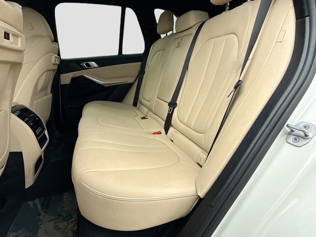 Used 2021 BMW X5 sDrive40i w/ Convenience Package image 21