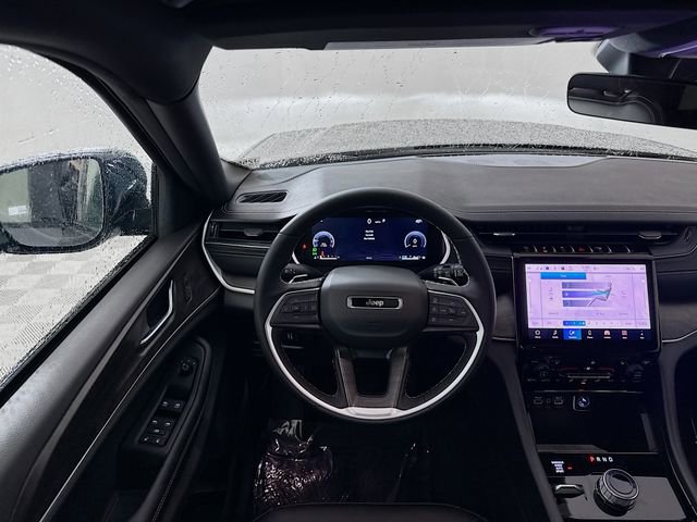New 2025 Jeep Grand Cherokee L Limited image 23