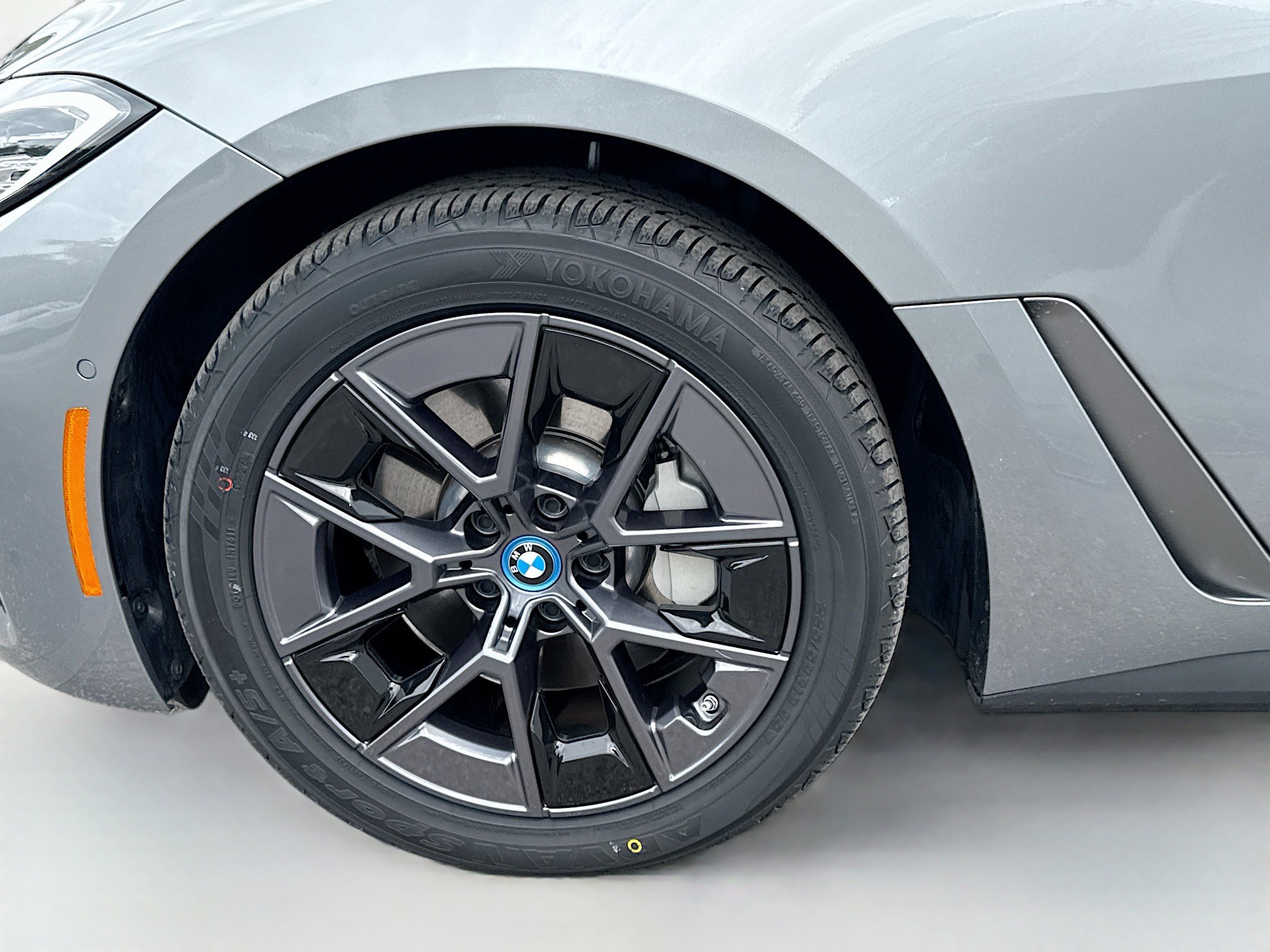 Used 2024 BMW i4 eDrive35 w/ Premium Package RWD image 42