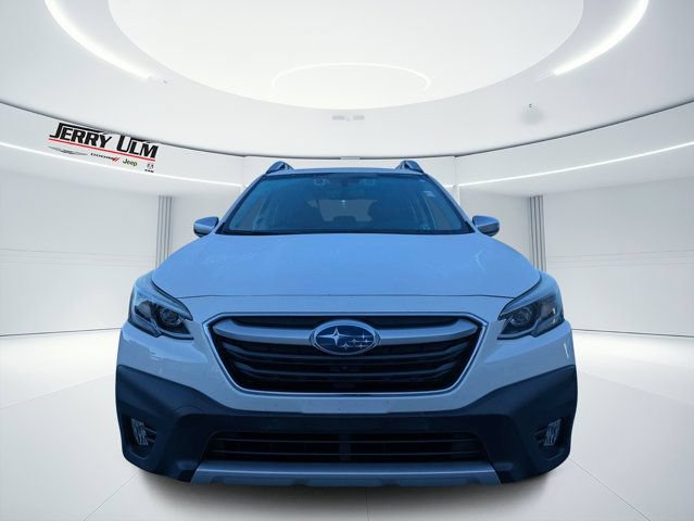 Used 2022 Subaru Outback Touring AWD/4WD image 8