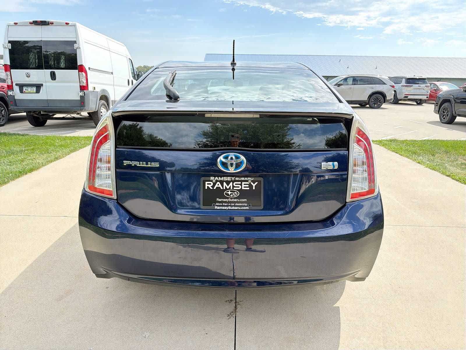 Used 2012 Toyota Prius Two FWD image 5