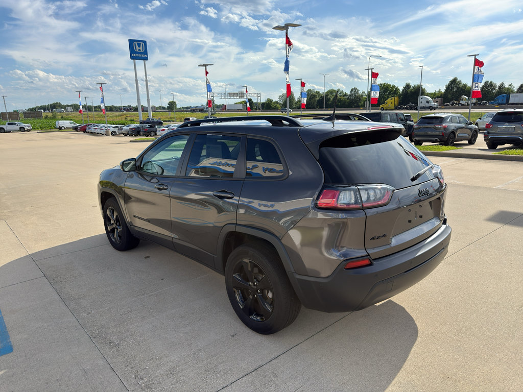 Used 2023 Jeep Cherokee Altitude Lux AWD/4WD image 7