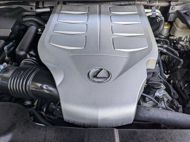 Used 2017 Lexus GX 460 w/ Navigation Package image 22