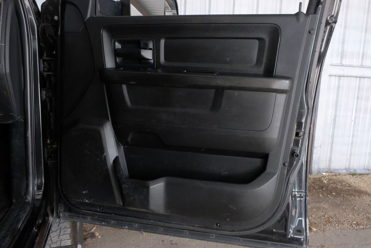 Used 2017 RAM 2500 Tradesman w/ Chrome Appearance Group image 45