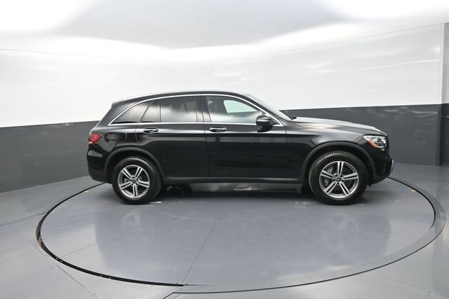 Used 2021 Mercedes-Benz GLC 300 4MATIC image 27