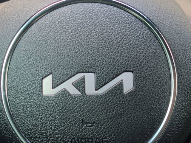 Used 2025 Kia K5 GT-Line w/ GT-Line Premium Package image 5