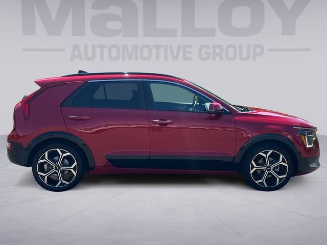 Used 2023 Kia Niro SX Touring FWD image 6