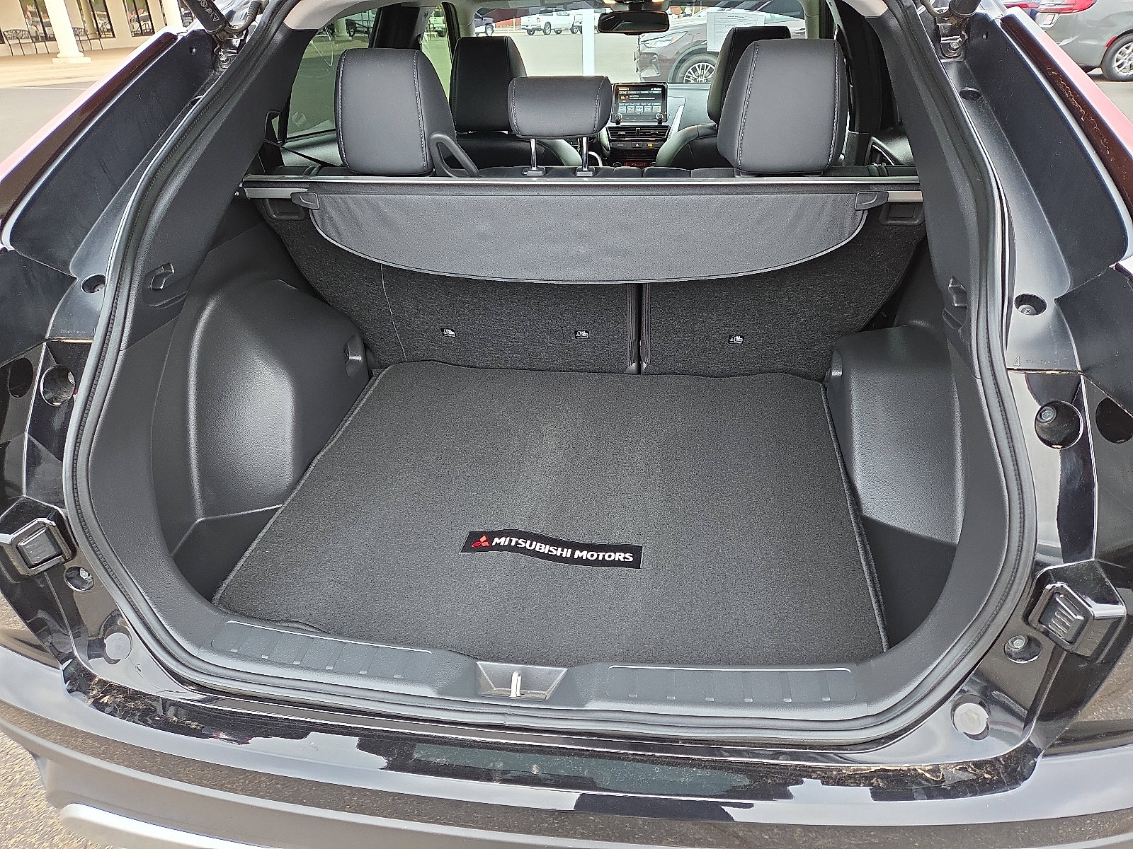 Used 2025 Mitsubishi Eclipse Cross SE image 9