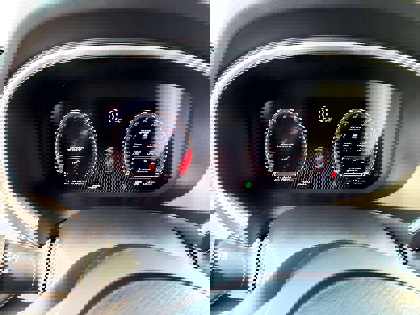 Used 2025 Acura MDX A-Spec image 30