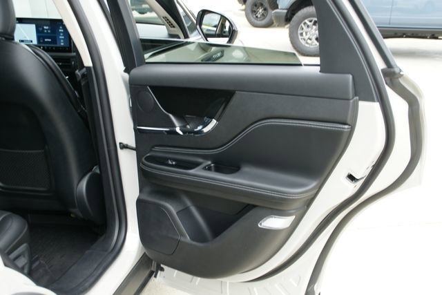 Used 2024 Lincoln Corsair Reserve w/ Equipment Group 201A FWD image 33