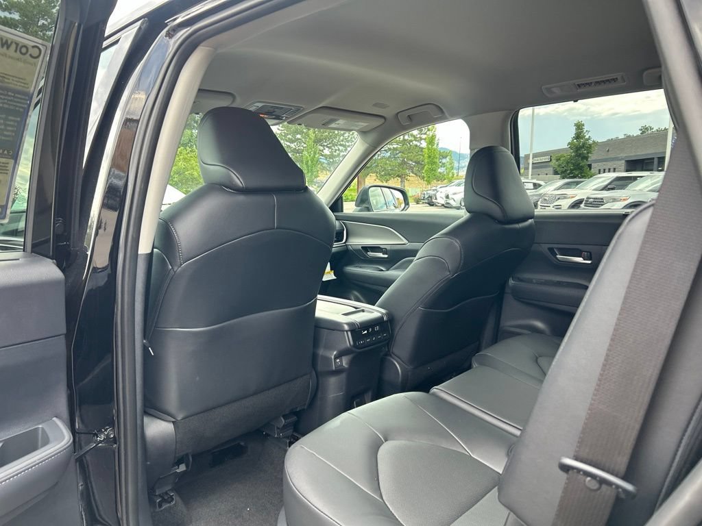 Used 2026 Toyota Grand Highlander FWD image 20