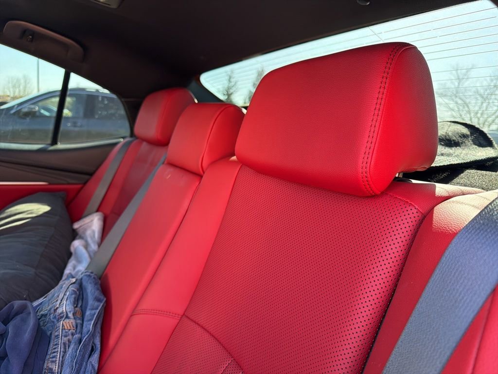 Used 2025 Toyota Camry XSE w/ Premium Plus Package image 11