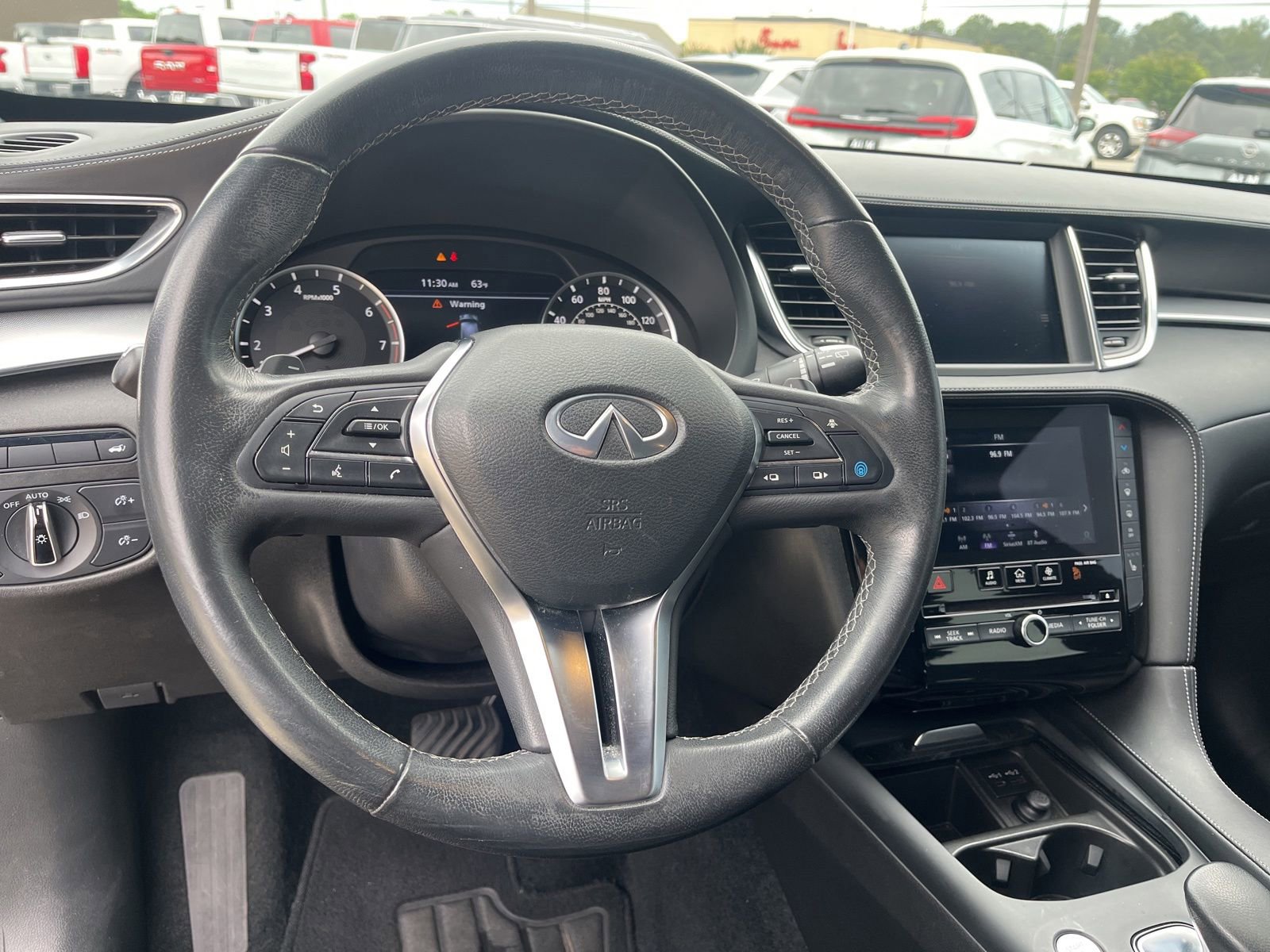 Used 2021 INFINITI QX50 Luxe w/ Appearance Package FWD image 10