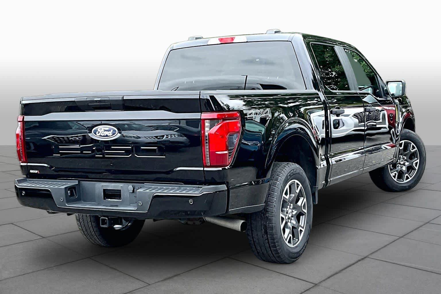 Used 2024 Ford F150 STX AWD/4WD image 13