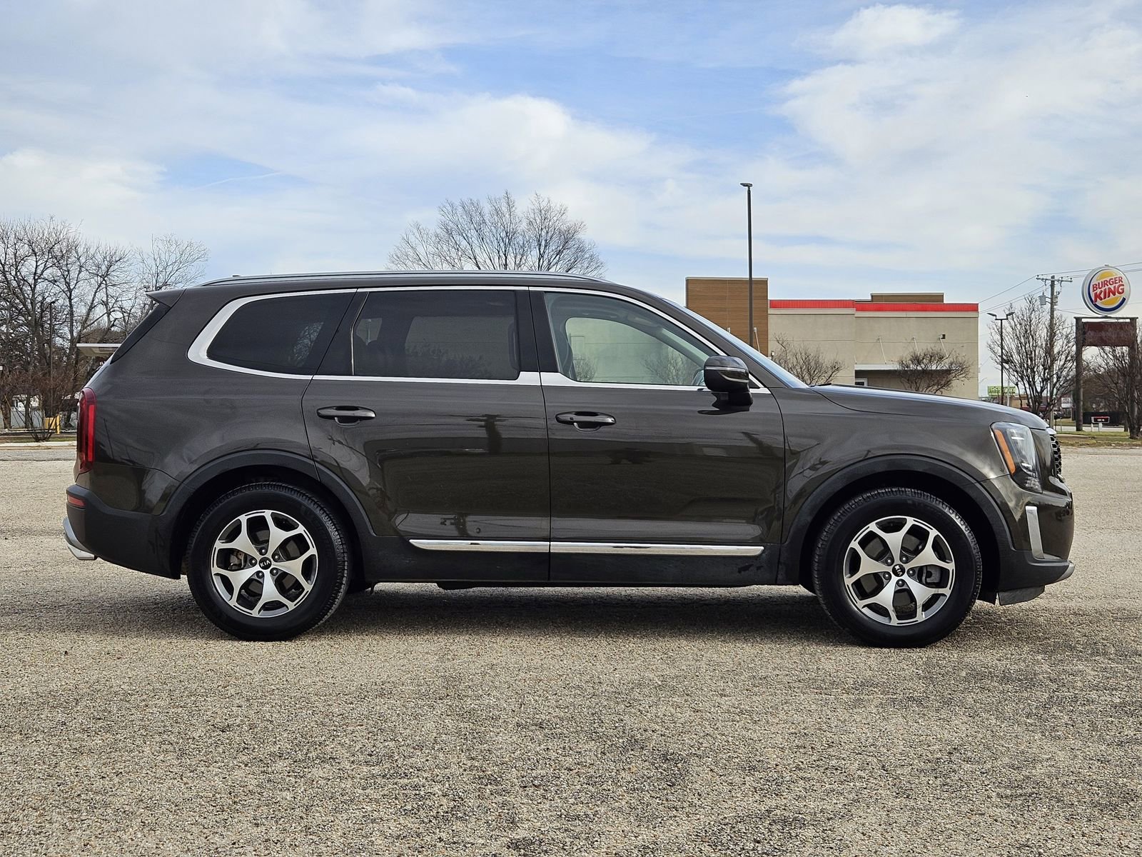 Used 2020 Kia Telluride EX image 7