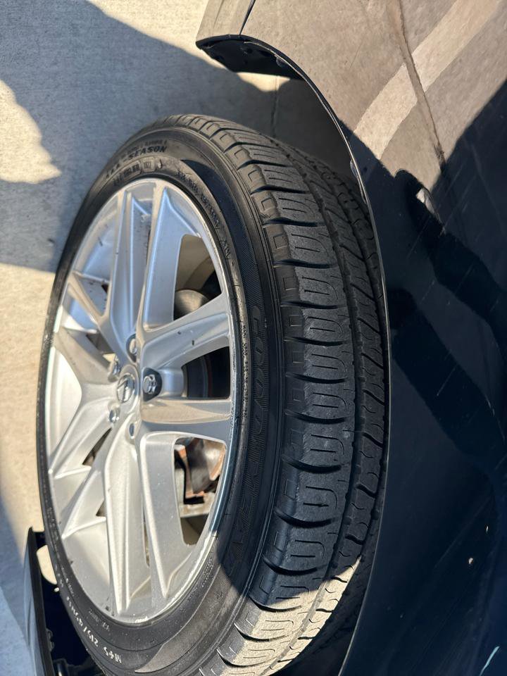 Used 2016 Lexus CT 200h w/ Accessory Package 2 image 18