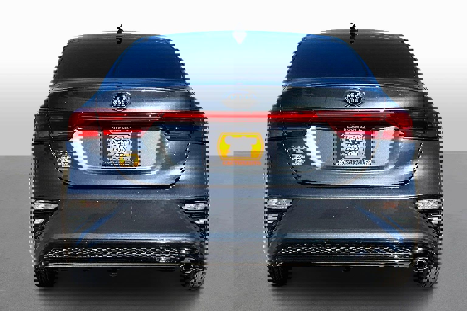 Used 2021 Kia Forte LXS image 4