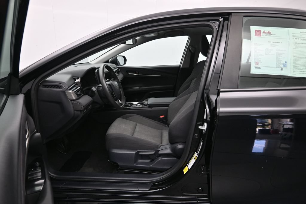 Used 2025 Toyota Camry LE FWD image 20