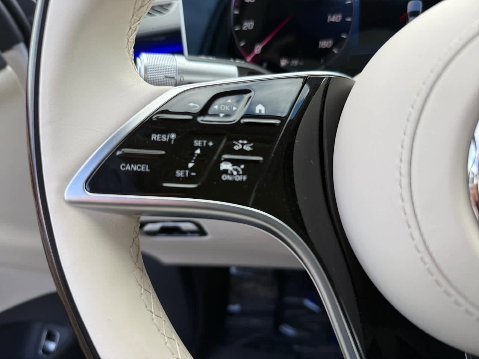 New 2026 Mercedes-Benz S 580 4MATIC Sedan image 23