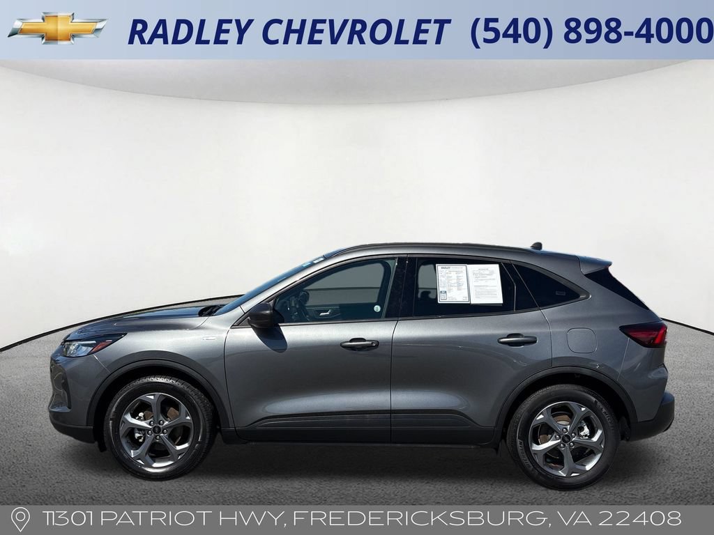 Used 2025 Ford Escape ST-Line FWD image 15