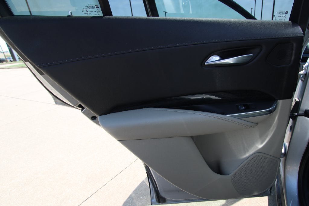 Used 2019 Cadillac XT4 Premium Luxury AWD/4WD image 41