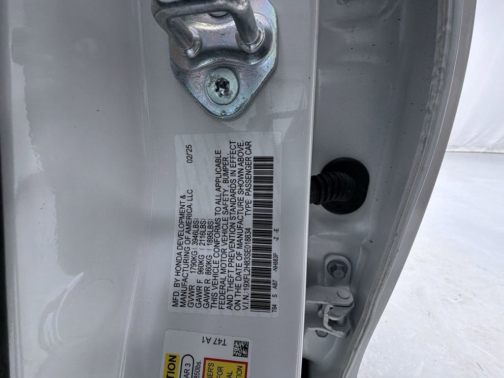 Used 2025 Honda Civic Sport image 15