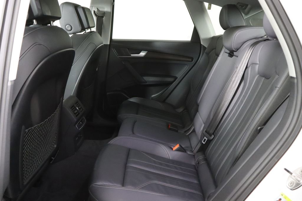 Used 2024 Audi Q5 2.0T Premium Plus image 16