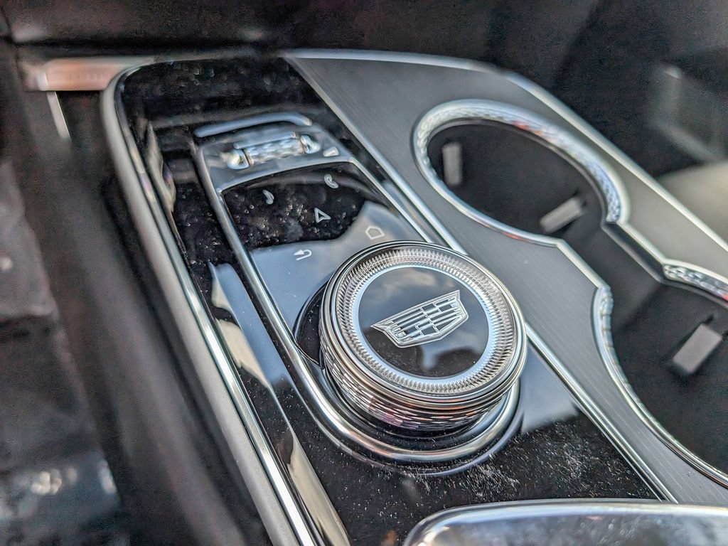 New 2025 Cadillac Lyriq Sport AWD/4WD image 34