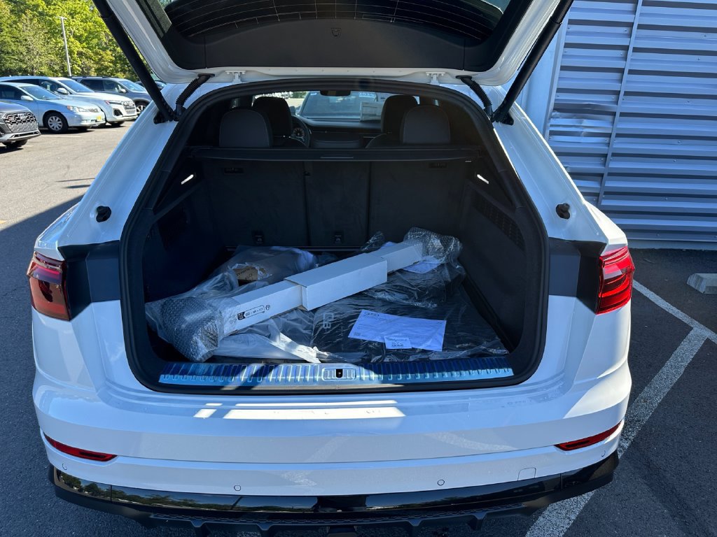 New 2027 Audi Q8 Premium Plus AWD/4WD image 16
