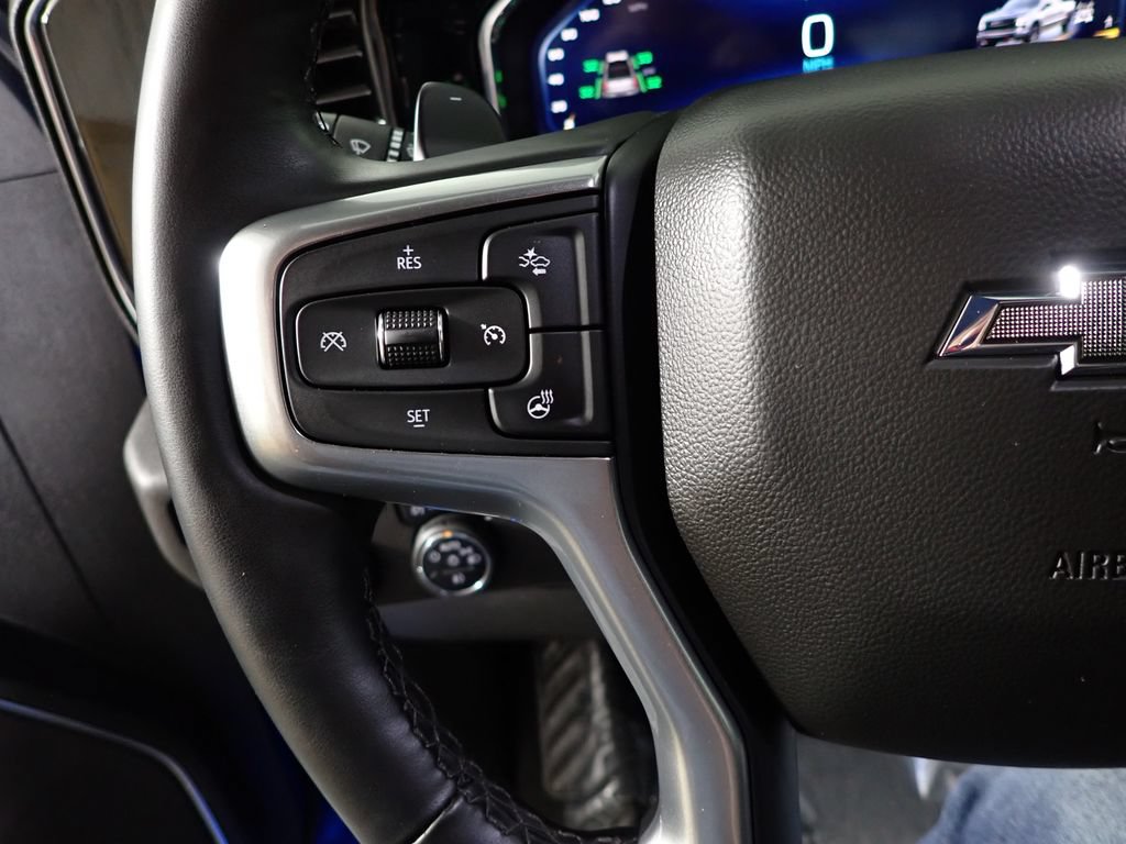Used 2025 Chevrolet Silverado 1500 LT Trail Boss w/ Convenience Package II AWD/4WD image 27