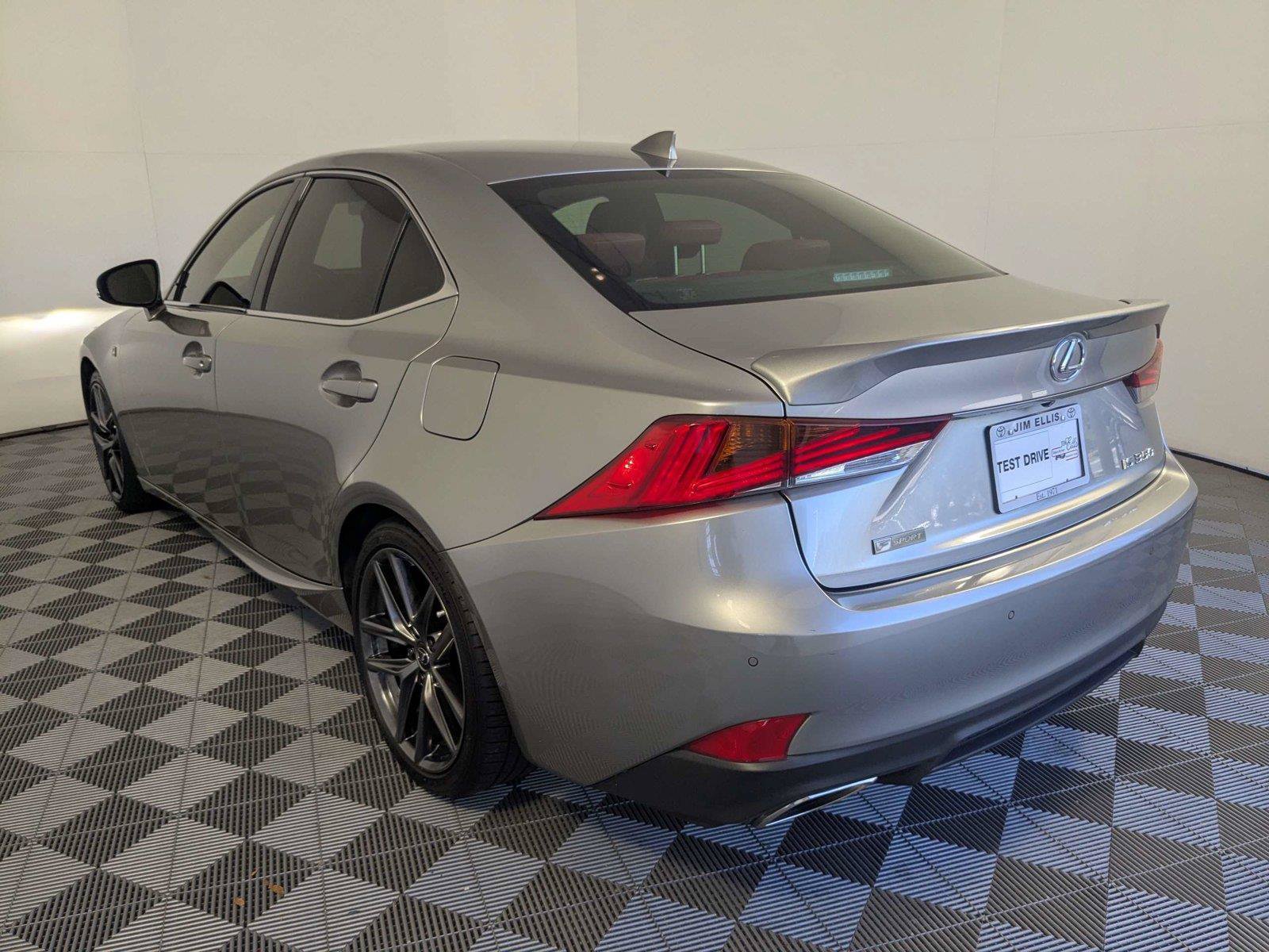 Used 2020 Lexus IS 350 F Sport w/ F Sport Package RWD image 7