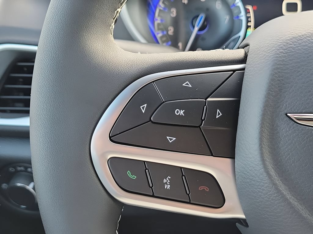 New 2026 Chrysler Voyager LX FWD image 34
