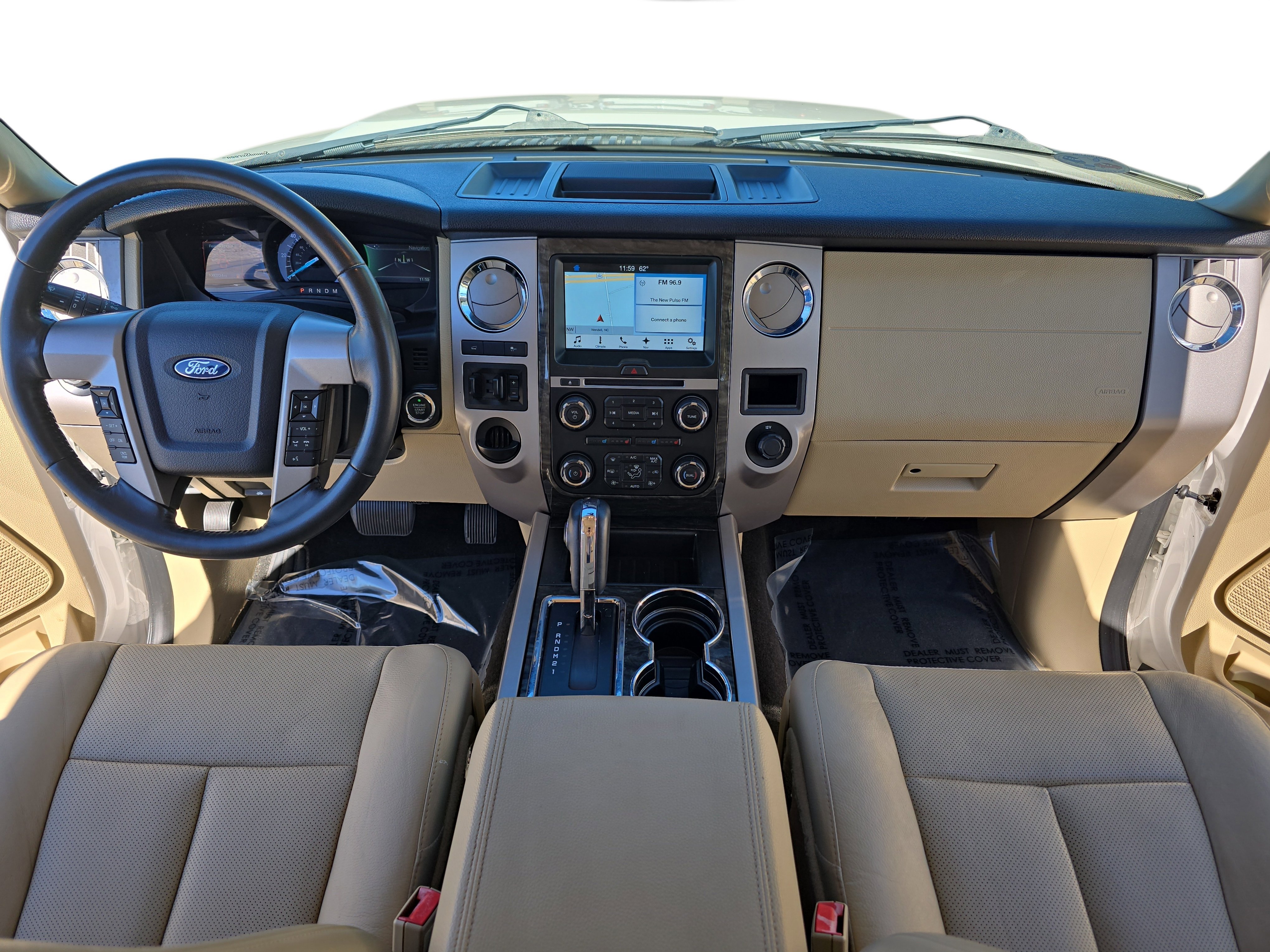 Used 2017 Ford Expedition Limited w/ Equipment Group 301A image 9