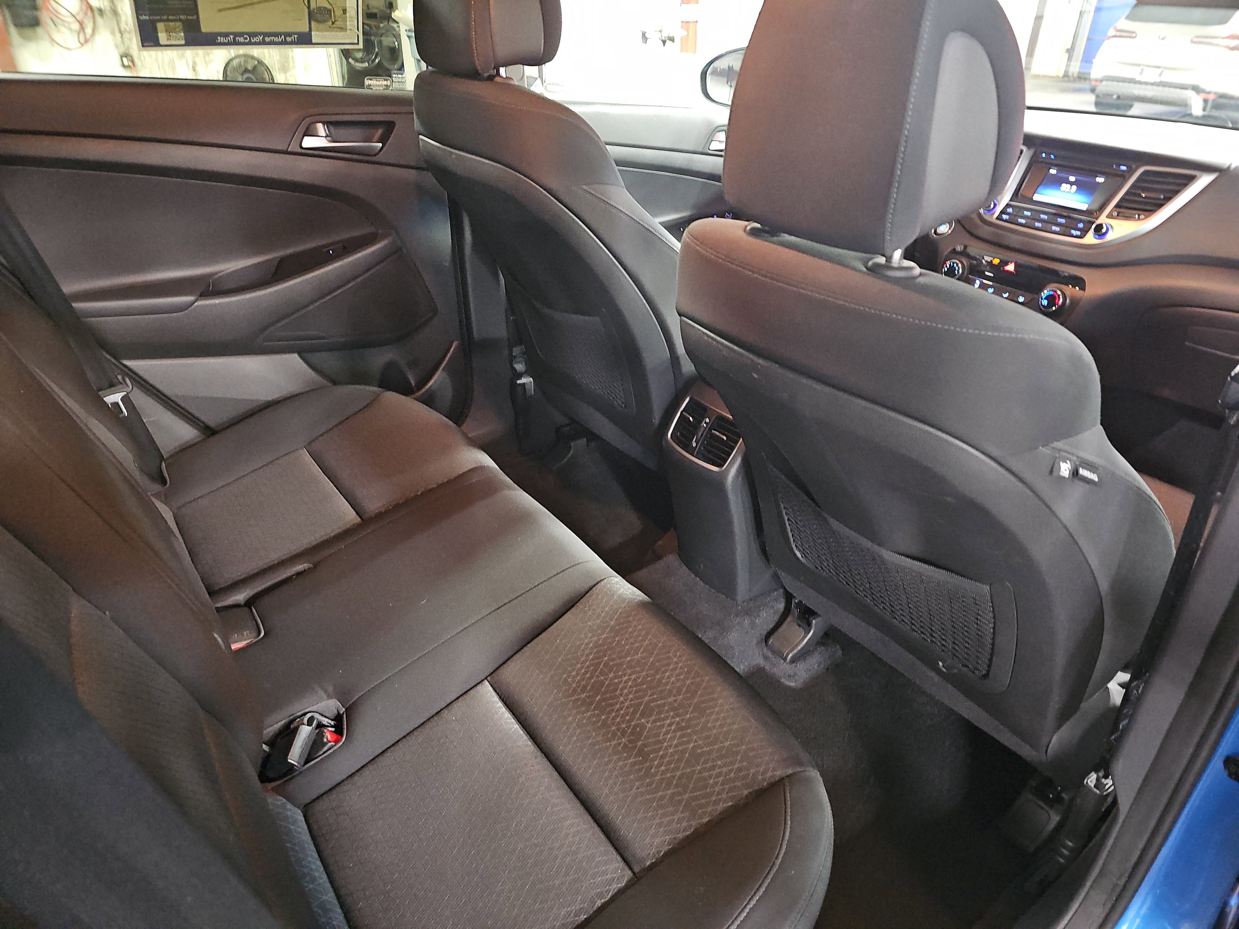 Used 2017 Hyundai Tucson Sport image 11