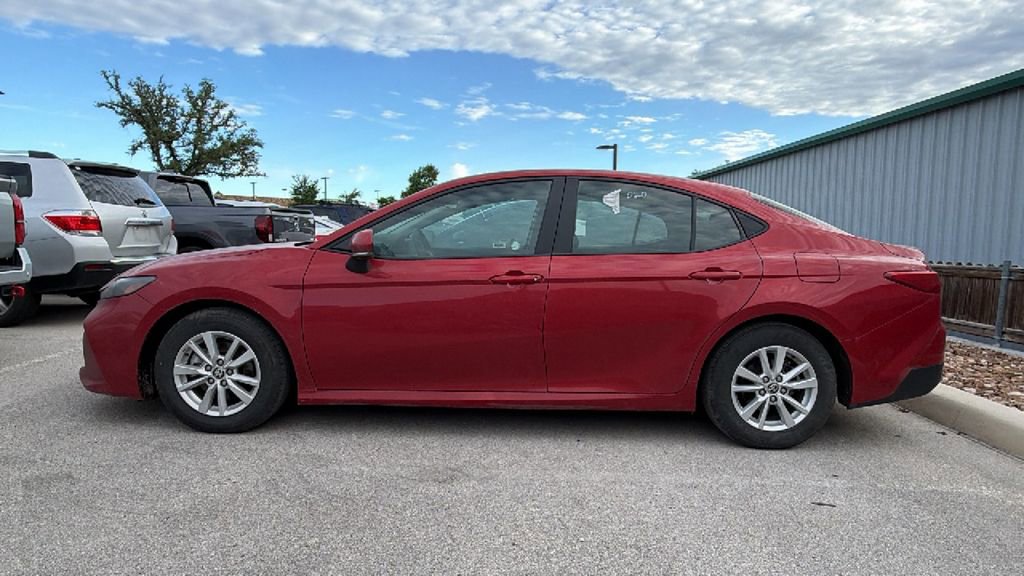 Certified 2025 Toyota Camry LE image 9