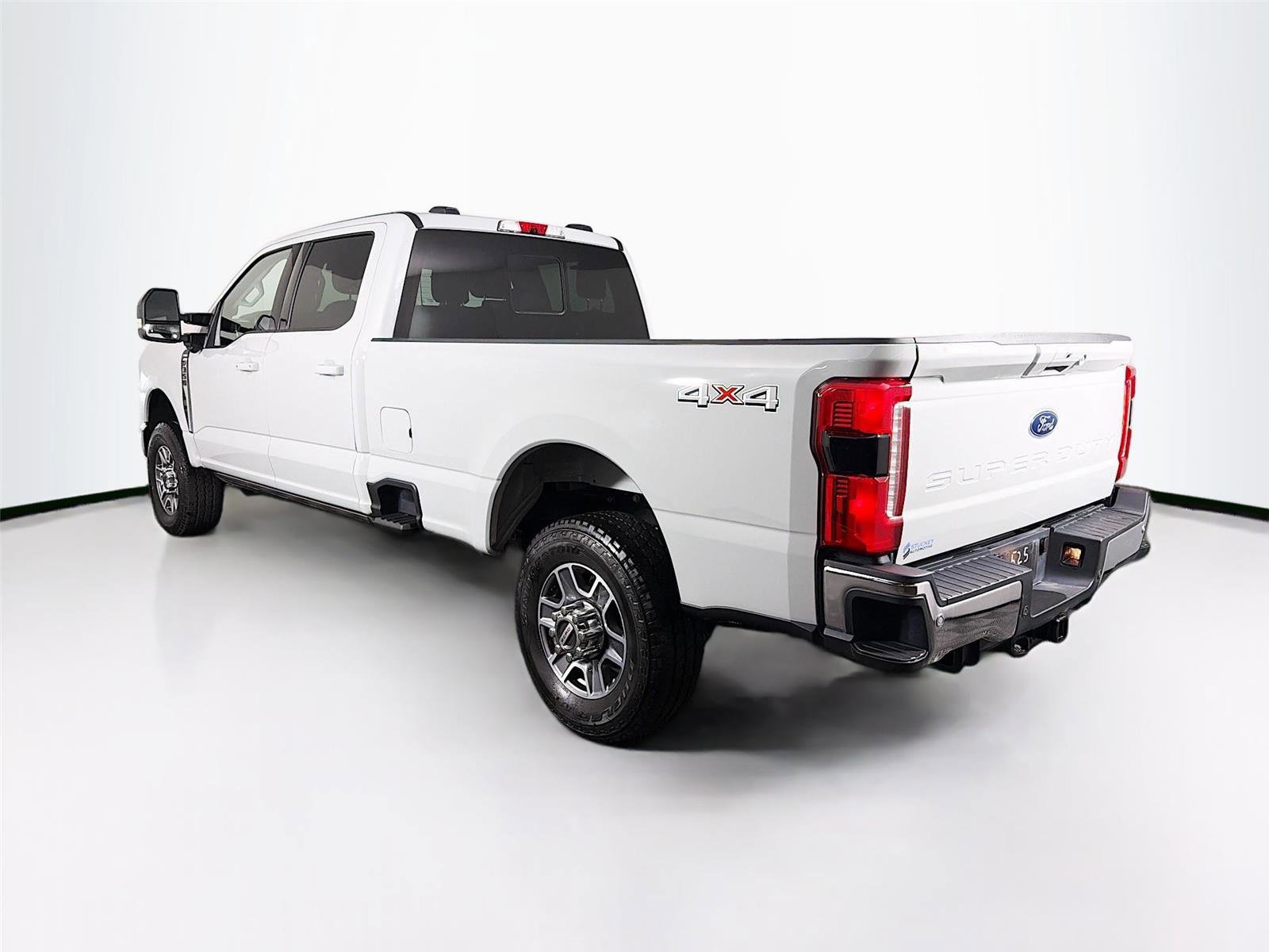 Used 2025 Ford F350 Lariat w/ Lariat Ultimate Package AWD/4WD image 5