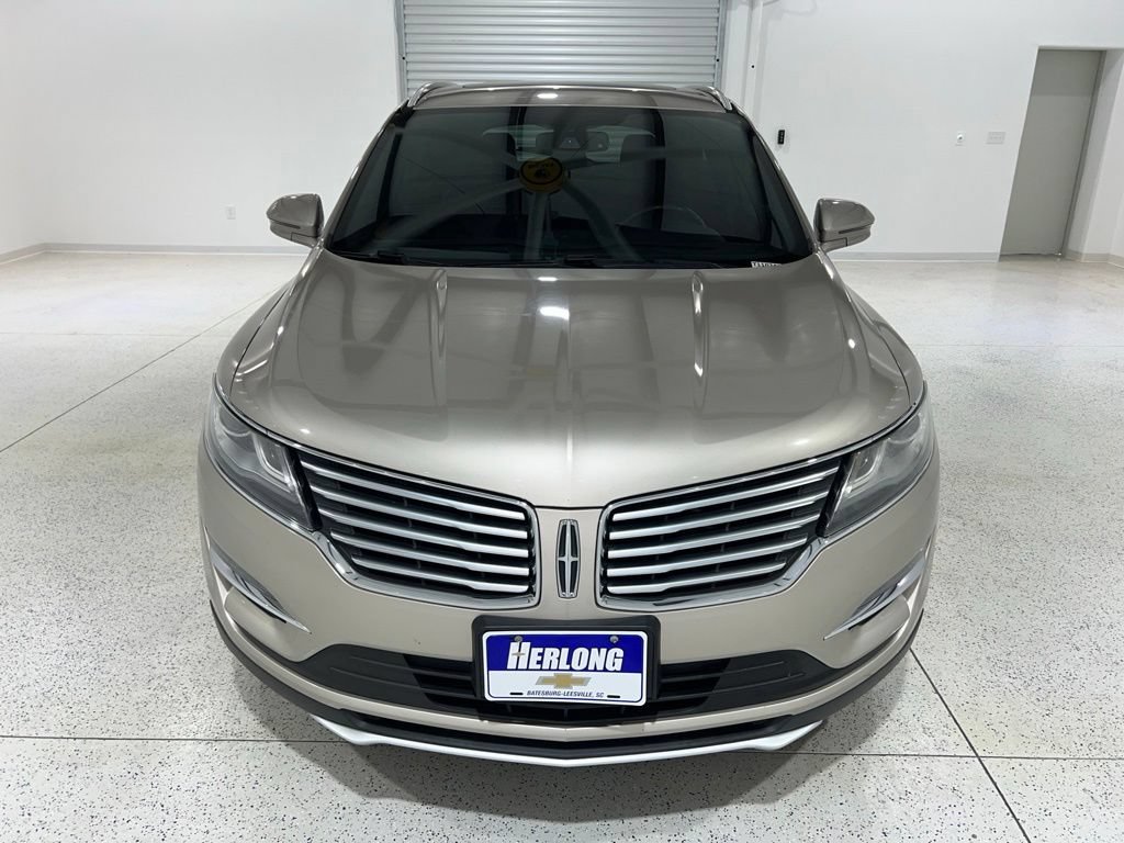 Used 2015 Lincoln MKC FWD w/ Equipment Group 101A Select image 8