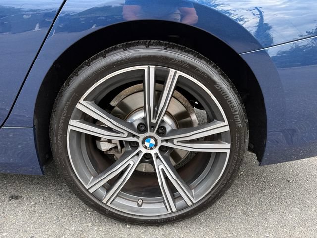 Certified 2024 BMW 330i xDrive Sedan w/ Premium Package AWD/4WD image 36