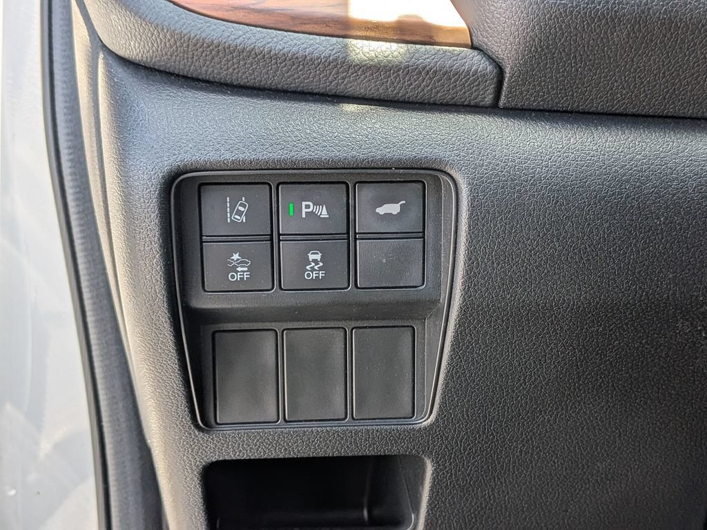 Used 2022 Honda CR-V Touring image 21