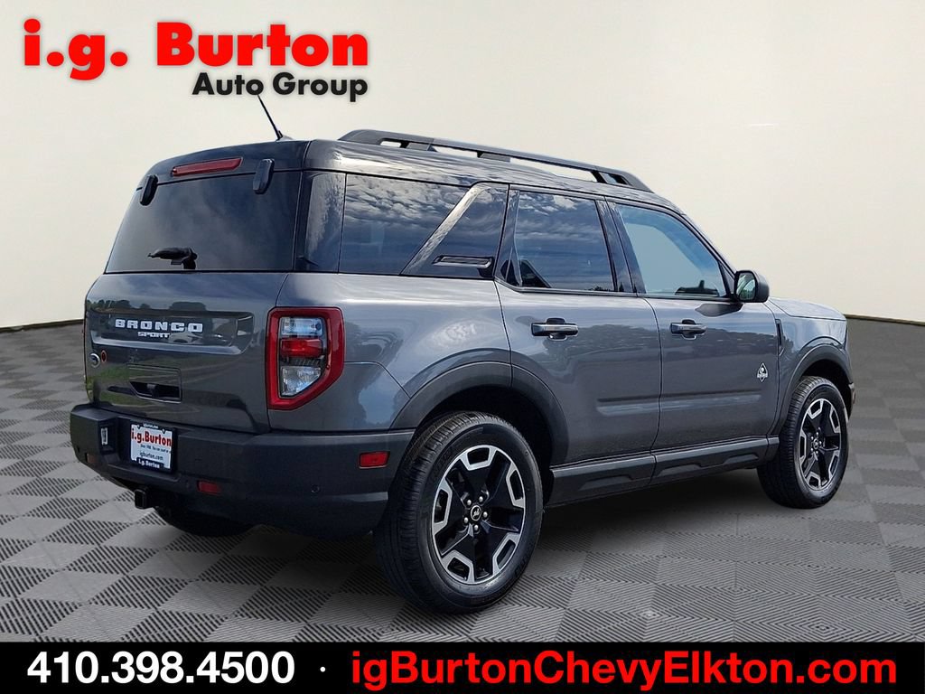 Used 2022 Ford Bronco Sport Outer Banks w/ Tech Package AWD/4WD image 6