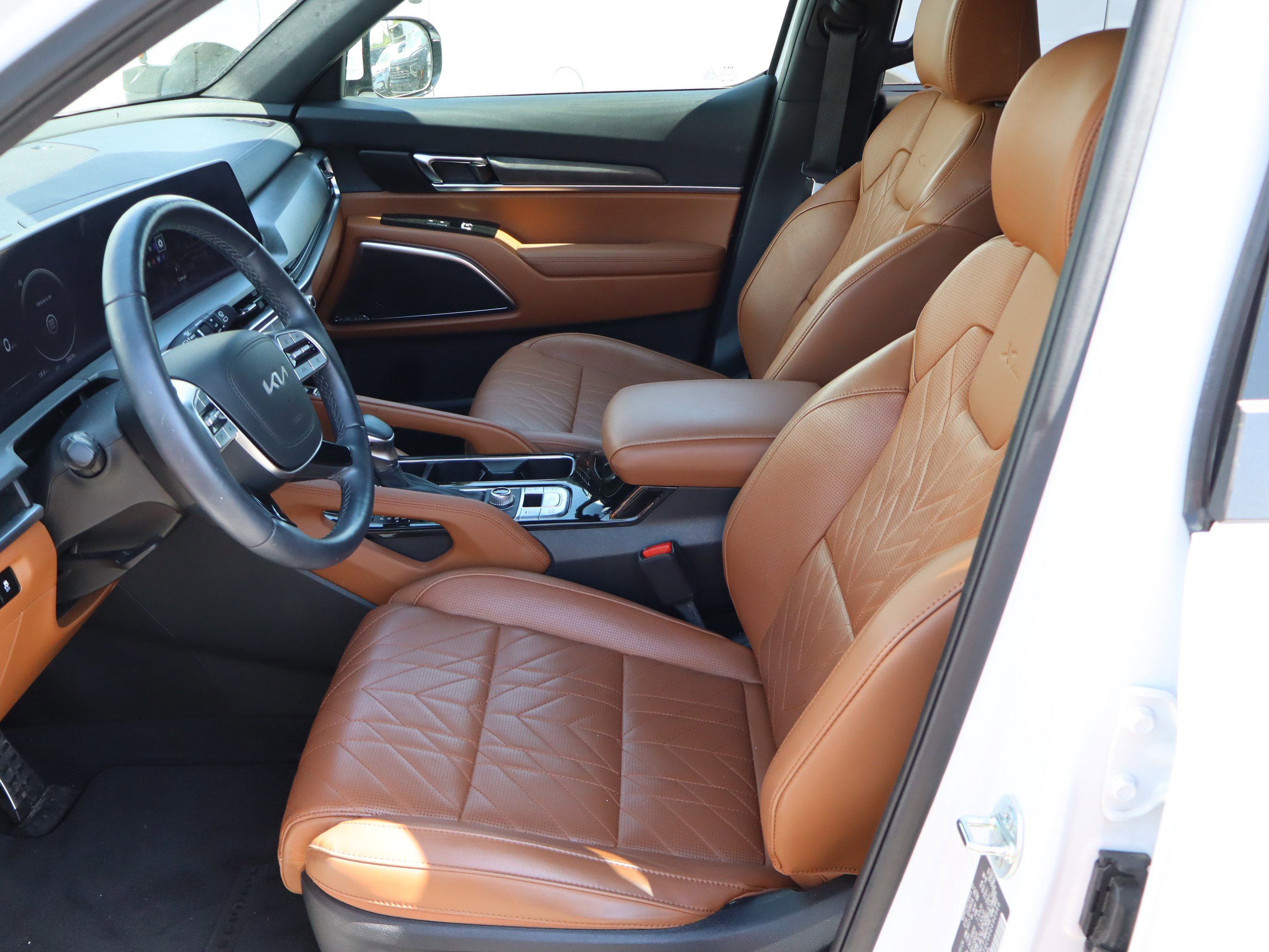 Used 2024 Kia Telluride SX Prestige X-Line AWD/4WD image 16