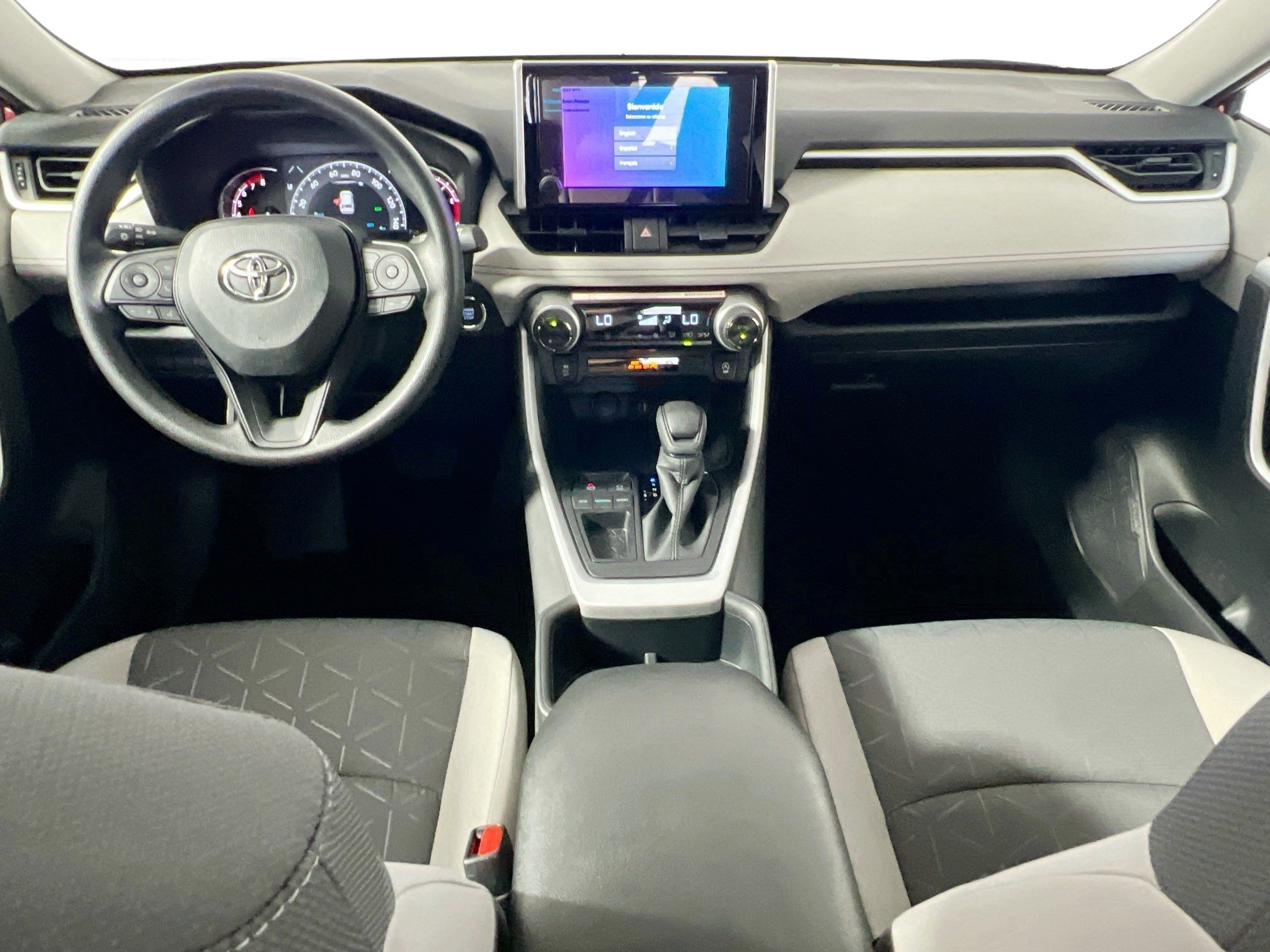 Used 2025 Toyota RAV4 XLE w/ Convenience Package FWD image 29