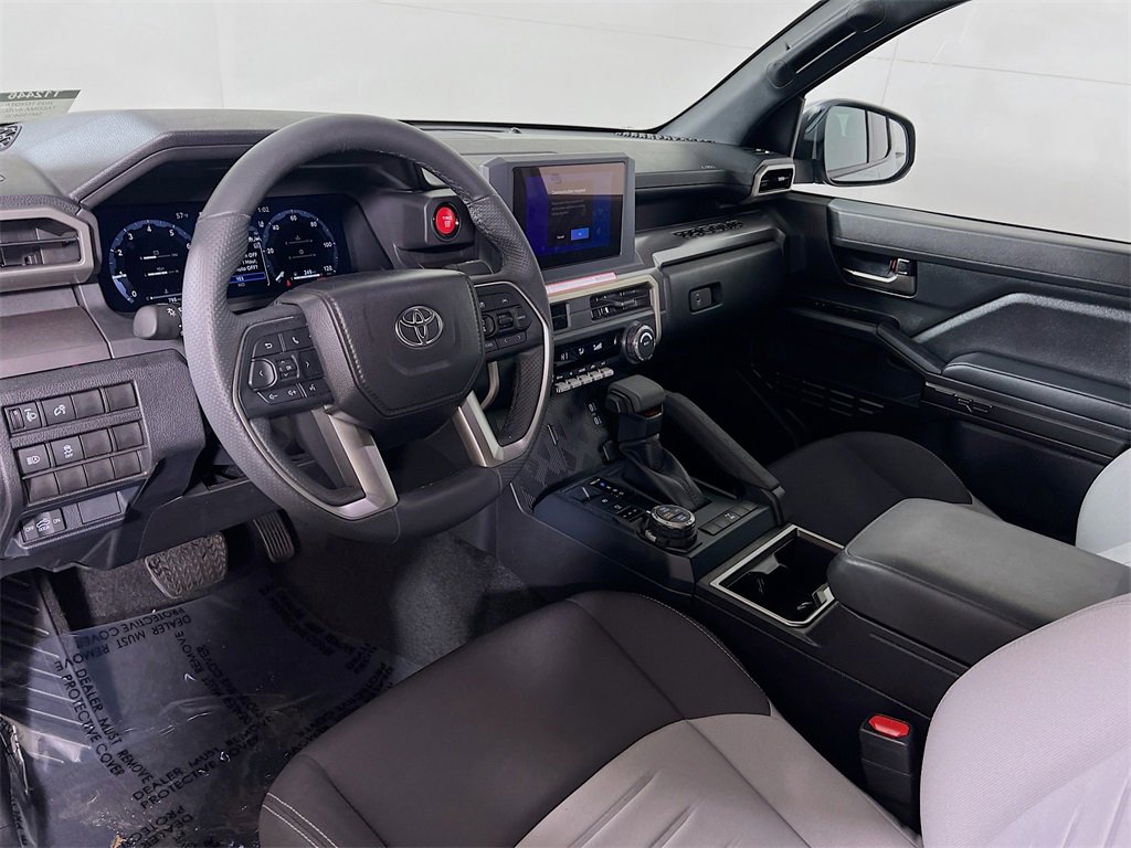 Certified 2025 Toyota Tacoma TRD Off-Road image 10