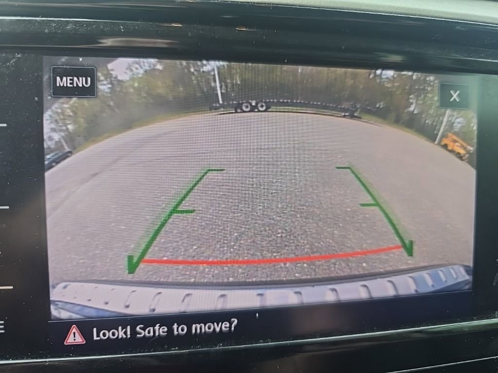 Used 2022 Volkswagen Passat 2.0T SE image 19